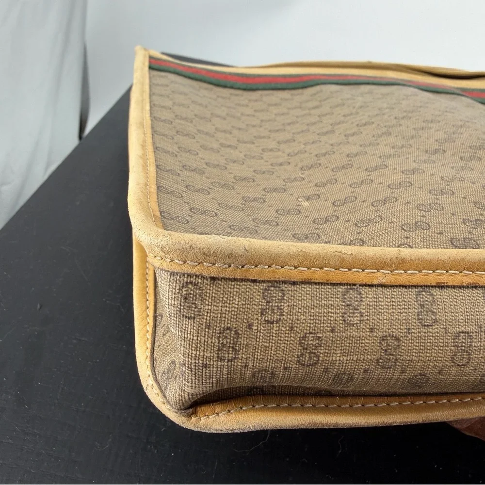 GUCCI Micro GG Supreme Web Sherry Line Briefcase tan leather trim laptop sleeve